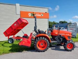 Kubota EK1-261 4wd Tractor c/w Flail & trailer package