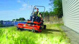 Kubota F-Series c/w Out Front Flail